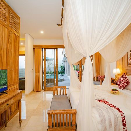 Gyanesh Villa Ubud Buitenkant foto
