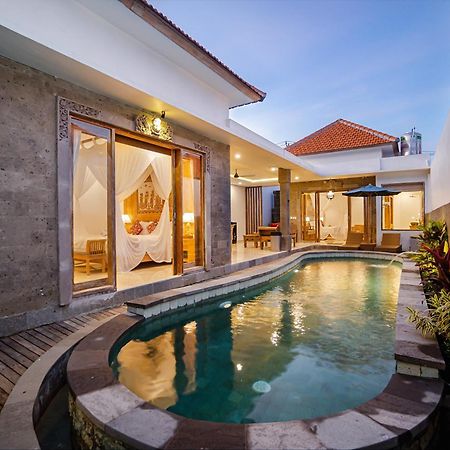 Gyanesh Villa Ubud Buitenkant foto