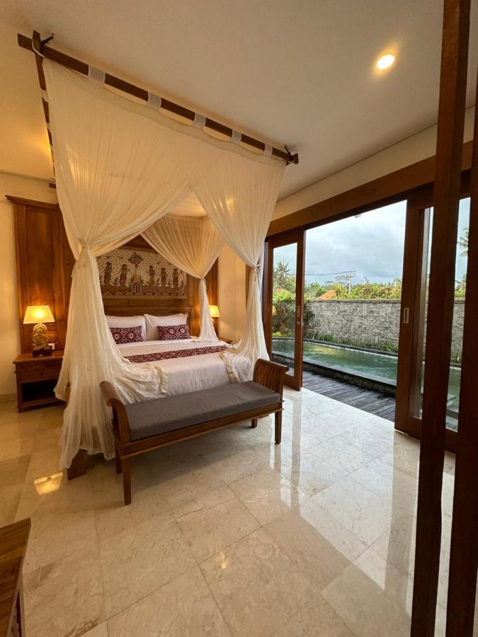 Gyanesh Villa Ubud Buitenkant foto