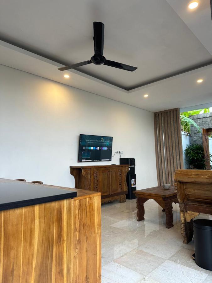 Gyanesh Villa Ubud Buitenkant foto