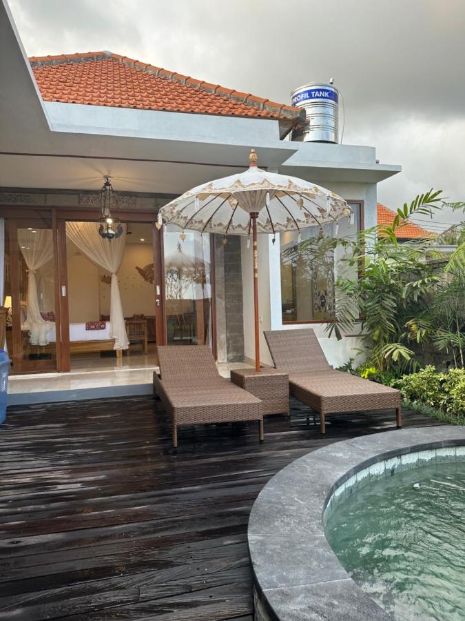 Gyanesh Villa Ubud Buitenkant foto