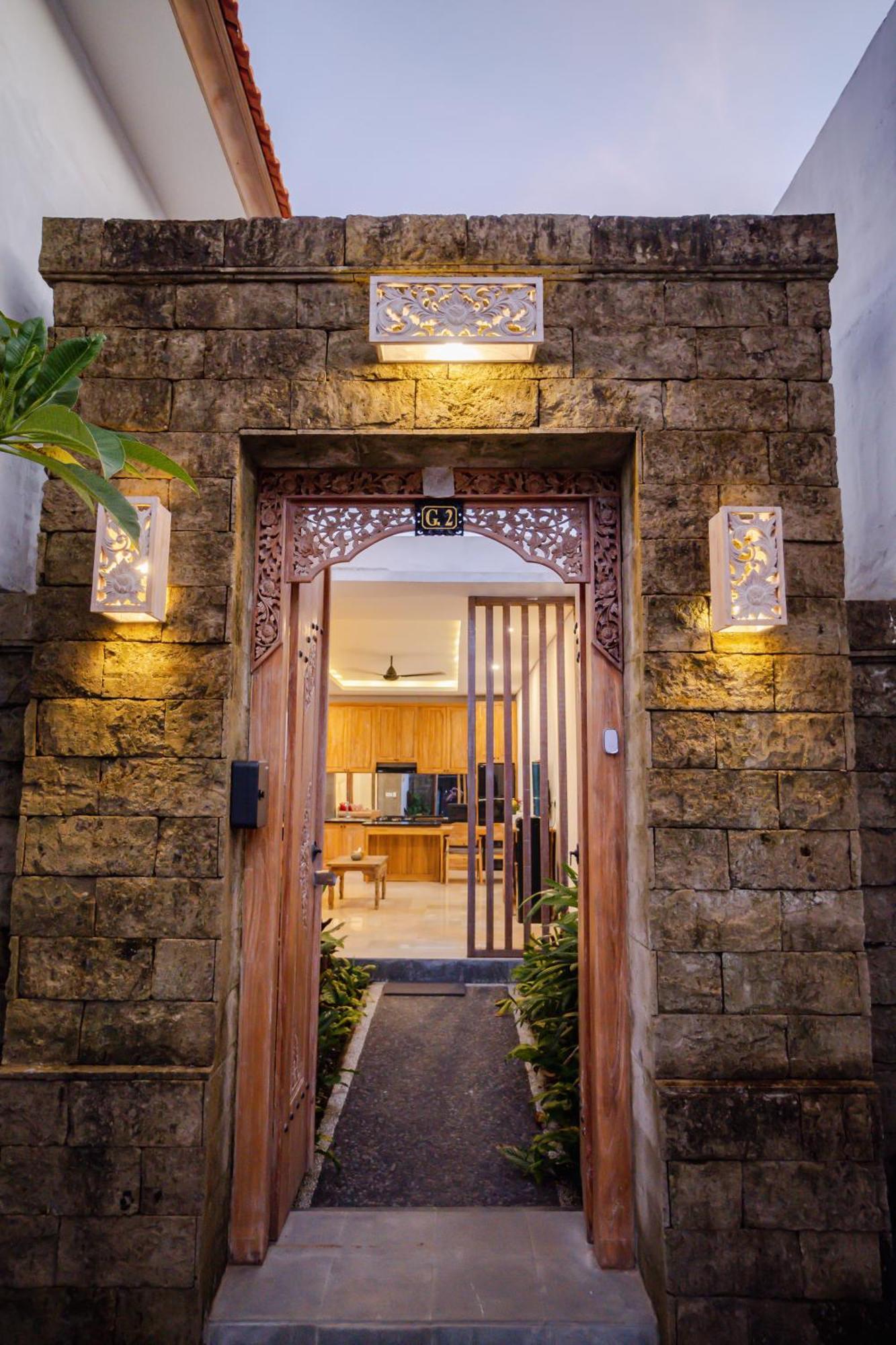 Gyanesh Villa Ubud Buitenkant foto